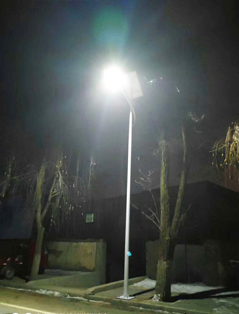 积石山县林周太阳能路灯项目