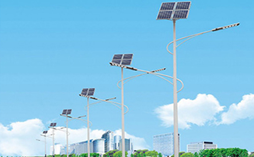 北方冬季林周太阳能路灯的保养要点