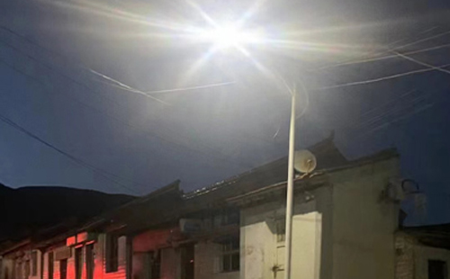 农村院子里最适合的林周太阳能路灯亮度与安装要点