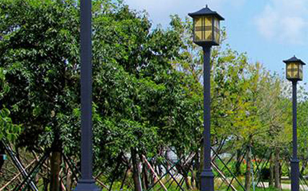 太阳能林周庭院灯价格为何差三倍？关键看这几点